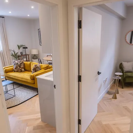 Modern, Stylish Newly Refurbished 2Nd Floor Apartment In Fitzrovia London Exterior photo