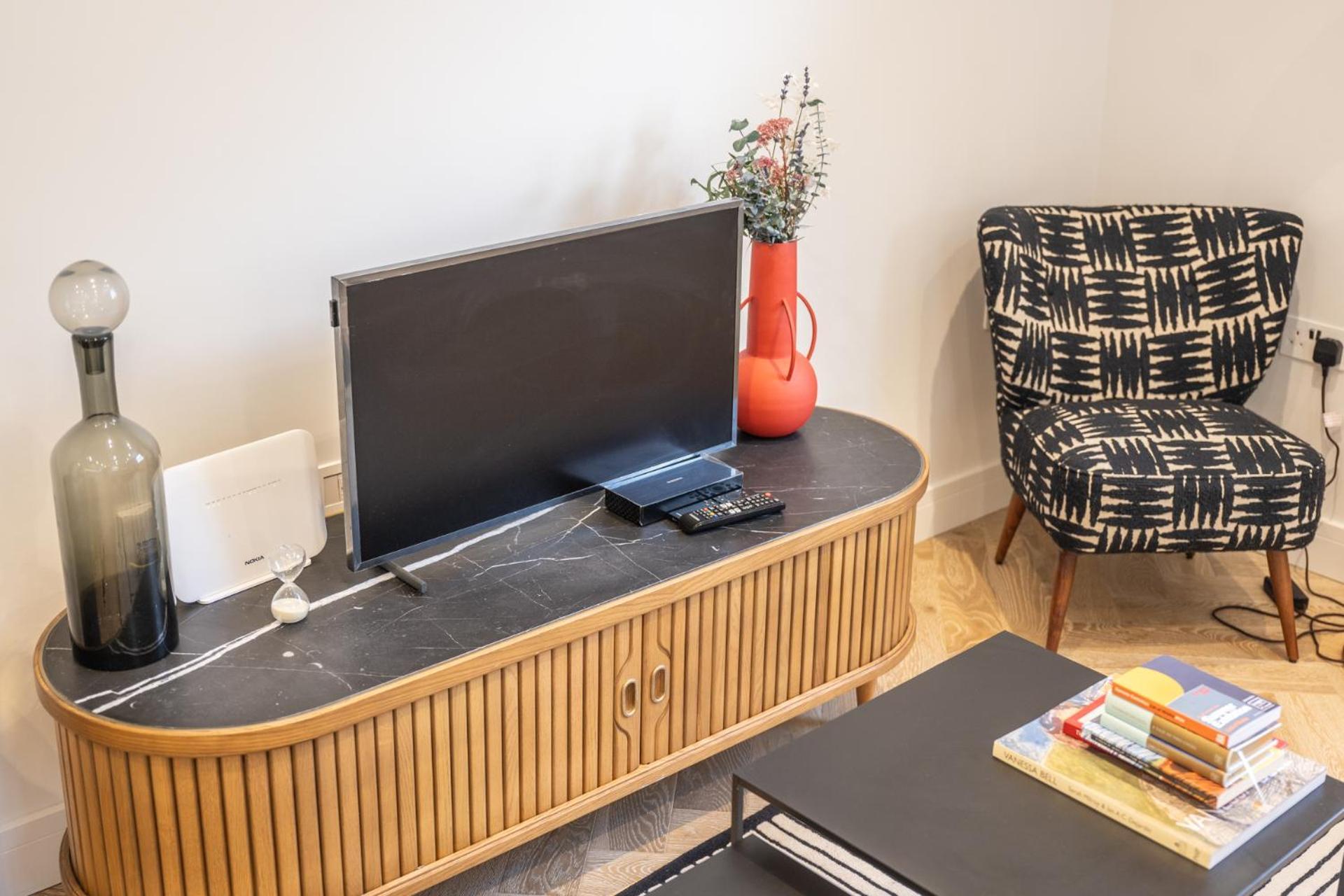 Апартаменты Modern, Stylish Newly Refurbished 2nd Floor In Fitzrovia